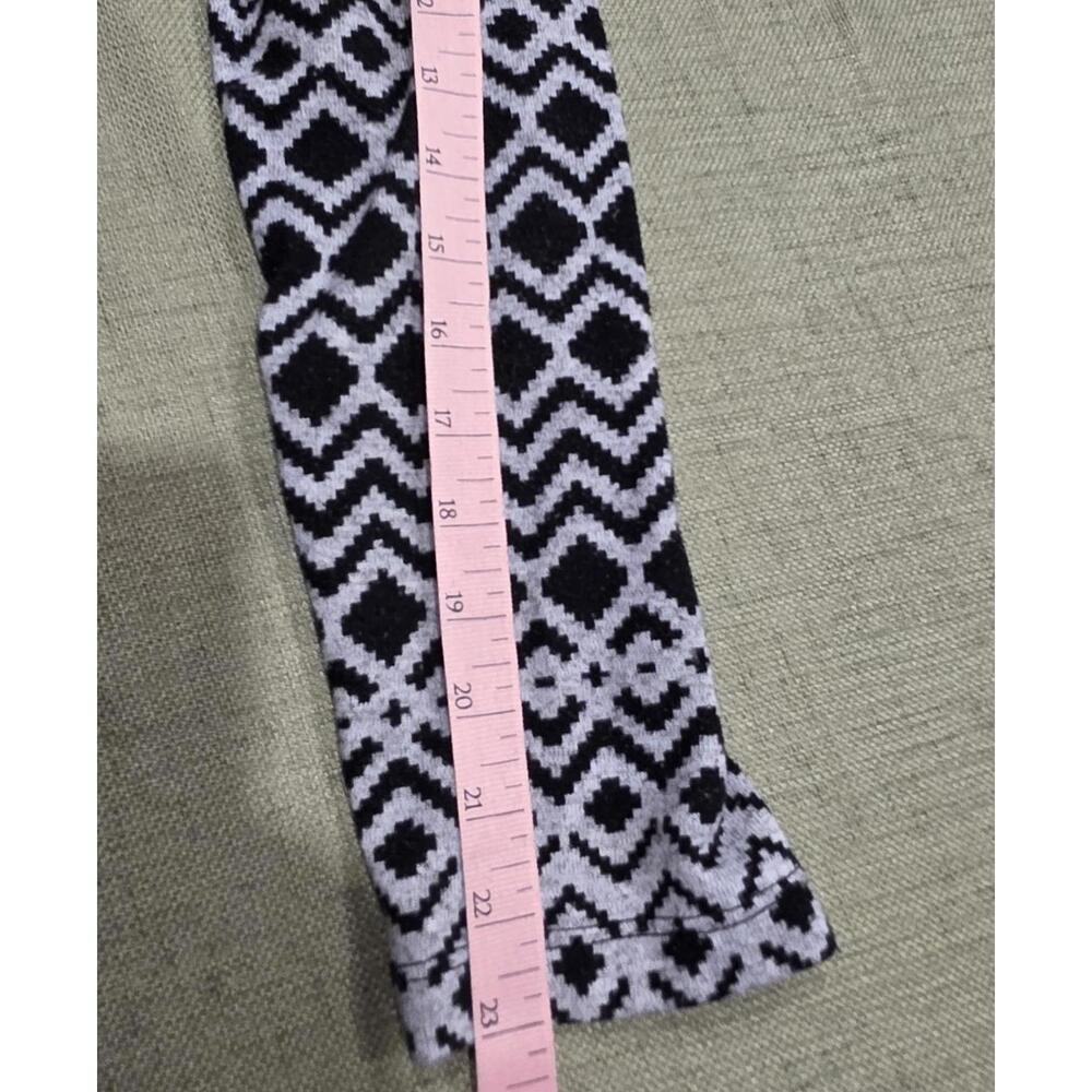 Bobeau Women's Black and White Geometric Pattern Cardigan Size 1X - Picture 7 of 7
